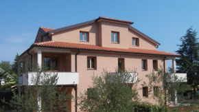 Apartments with a parking space Dajla, Novigrad - 11324